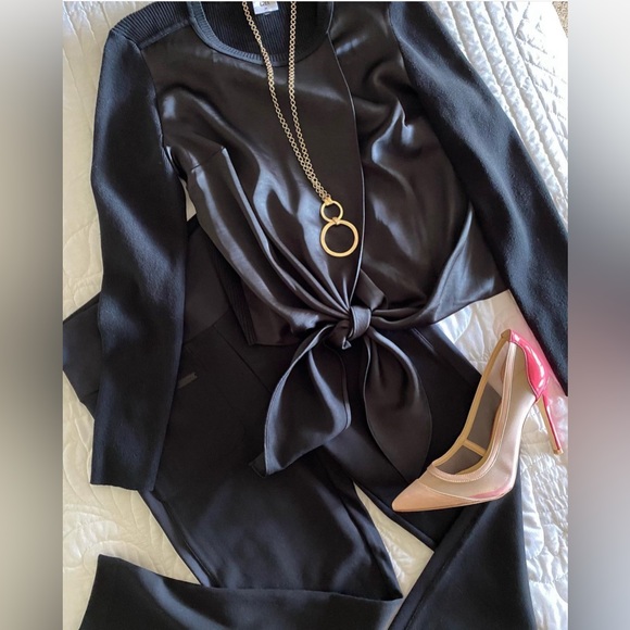 Cabi Crosstie Pullover (style 4288) - Picture 12 of 15